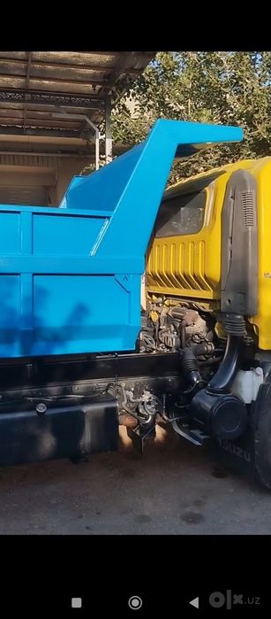 Isuzu samosval avtomobil