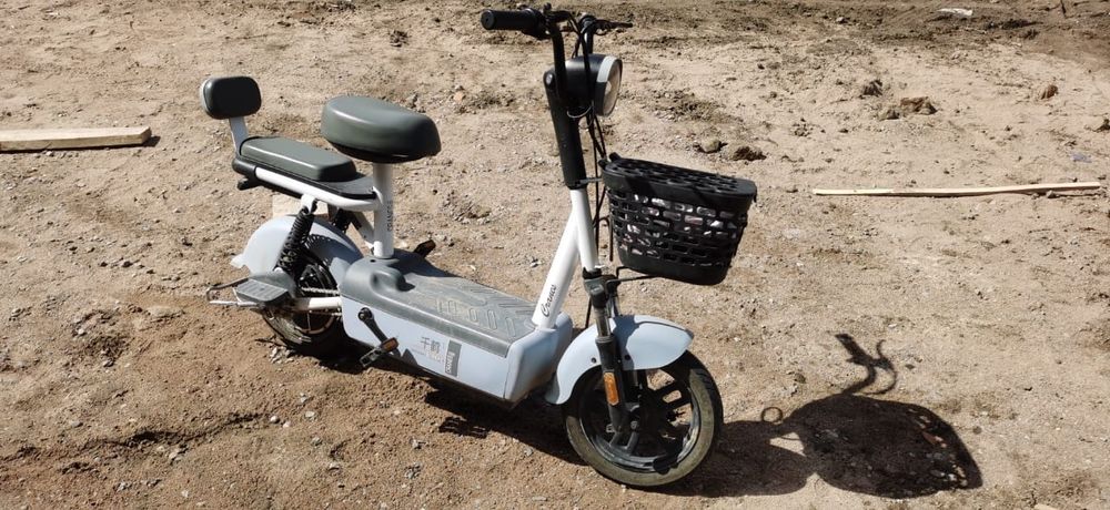 Мини мопед, електро велесипед