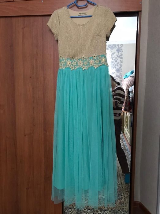 Красивое Нарядное платье