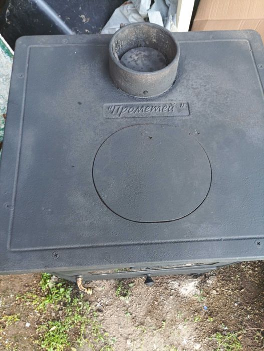 Здравейте! Продавам моята камина на дърва