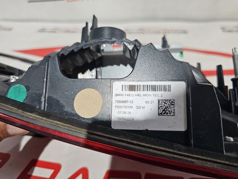 Stop stanga haion Bmw X1 F48 cod 7350697-12