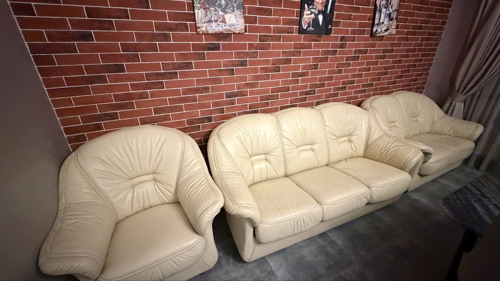 продам диваны и кресло