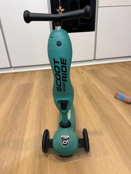 Trotineta Scoot and Ride