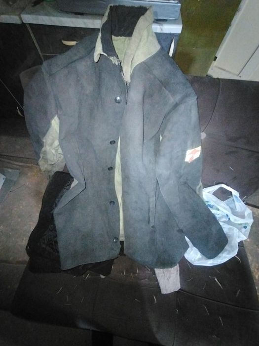 Продам спецодежду