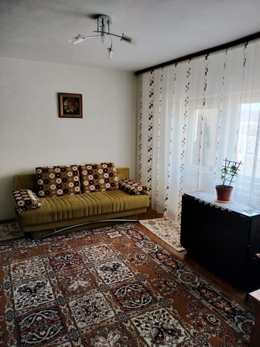 Apartament 3 camere, B-dul M. Eminescu, nr. 8, Carrefour