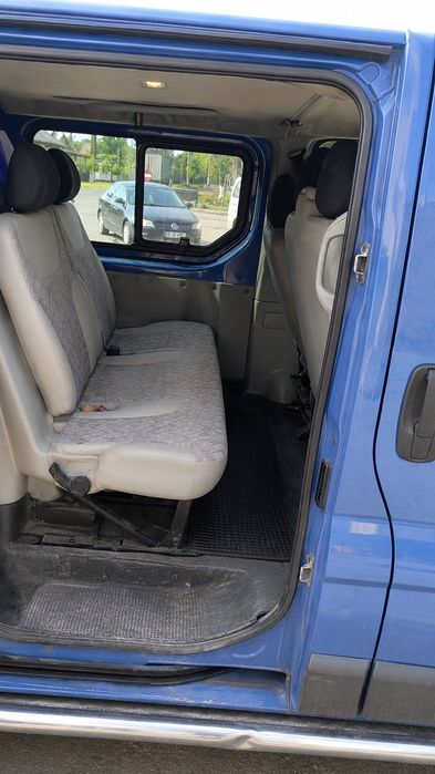 Vând Opel vivaro din 2006. Motor de 1.9. consum foarte bun. Mașina este in stare perfecta de funcționare, sa schimbat multe piese la ea.
