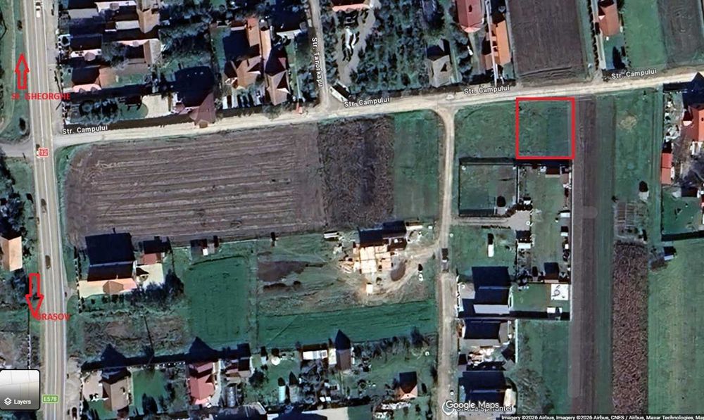 Vanzare teren 556 mp, forma patrata.