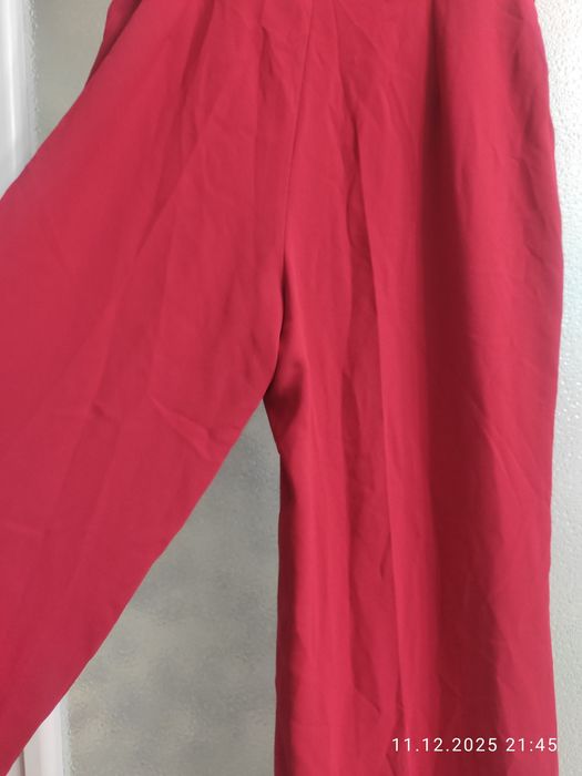 Комбинезон и брюки нарядные( 48 советский)