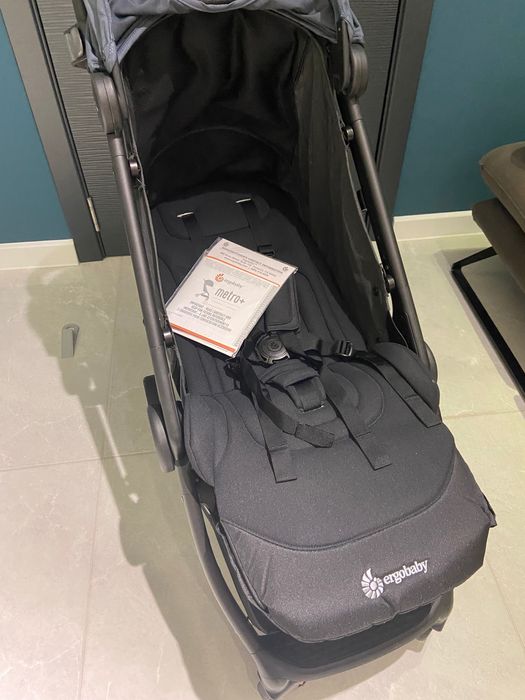 Количка нова Ergobaby Metro +