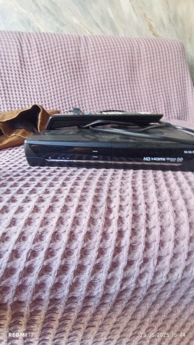 Тюнер рабочий продается