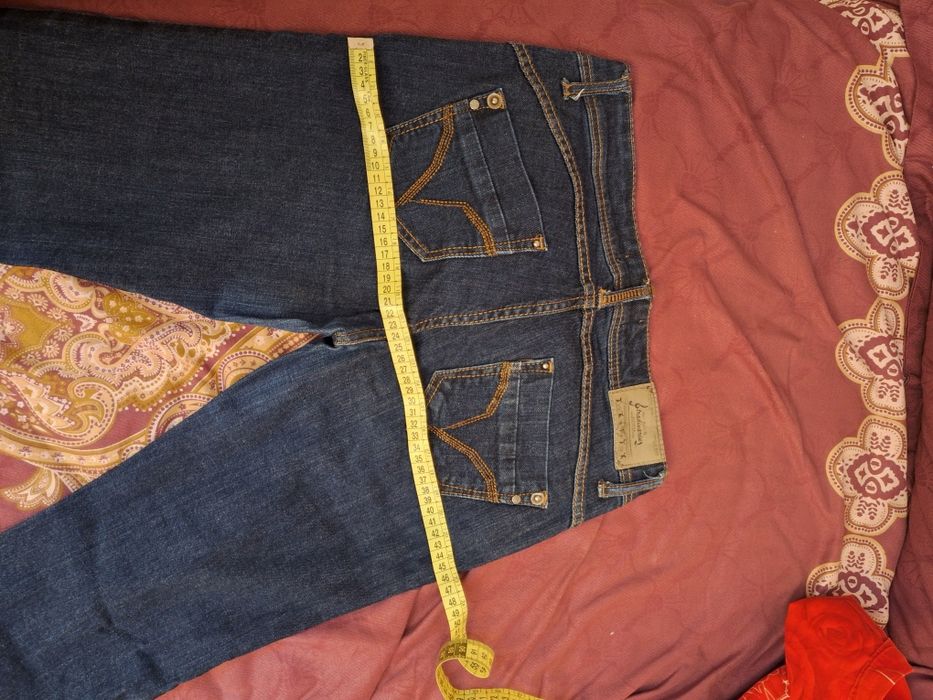 Blugi stradivarius