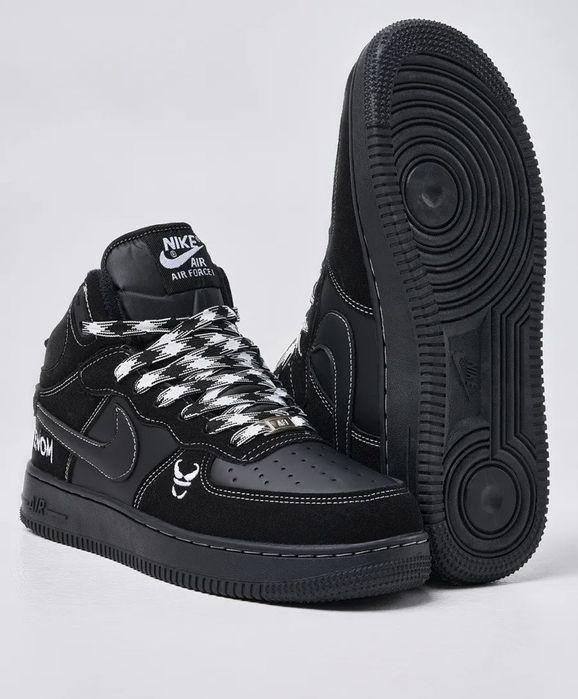 Кроссовки зимние Nike Venom