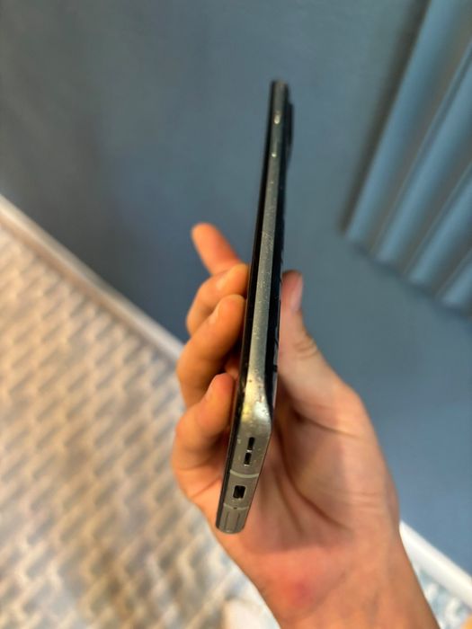Продам OnePlus 9r