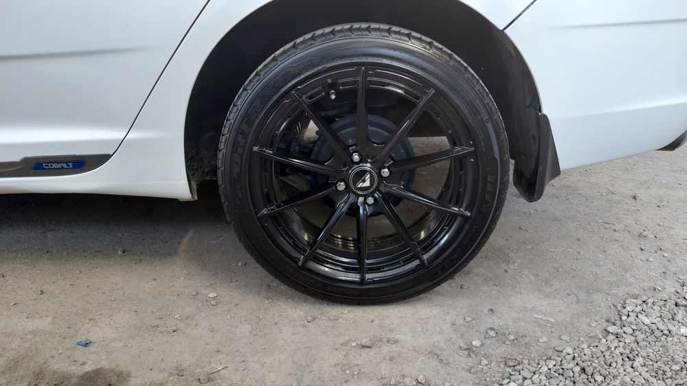 Продам диски.  В хорошем состоянии.