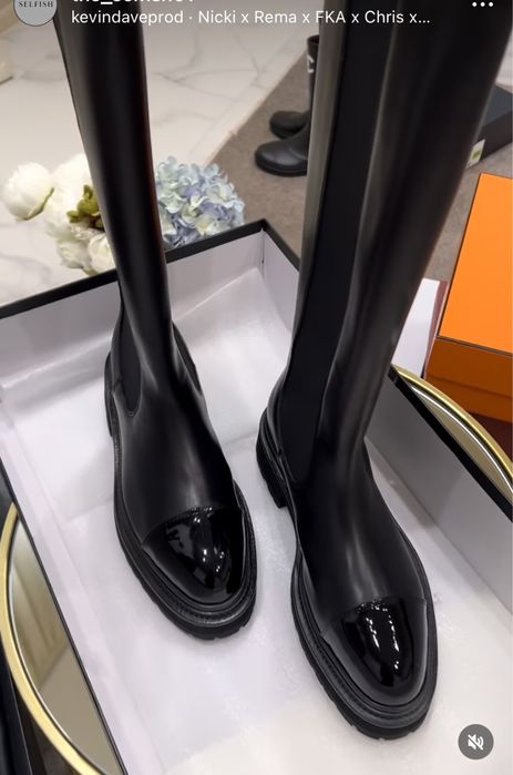 Продам новые сапоги под Chanel