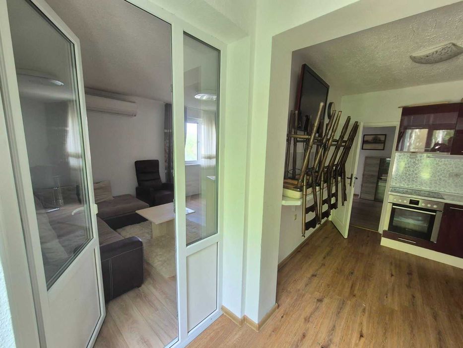 Продава се Четиристаен апартамент в Левски - 76 кв.м за 790 €/кв.м - Снимка #4