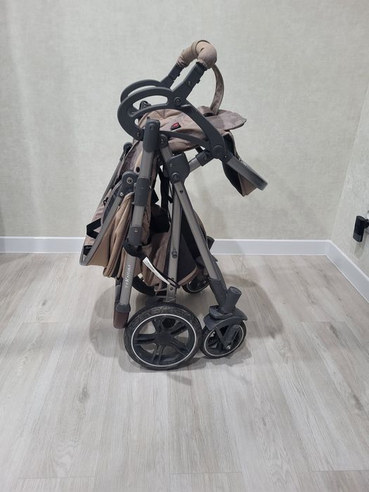 Коляска   Teknum