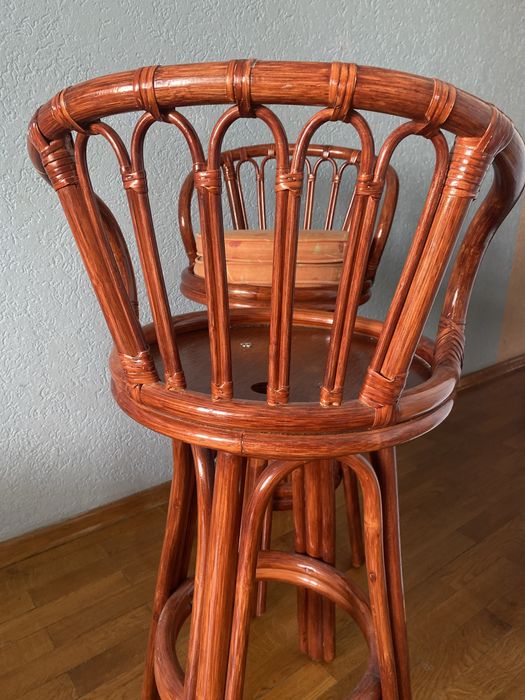 Барные стулья, хорошом состояни