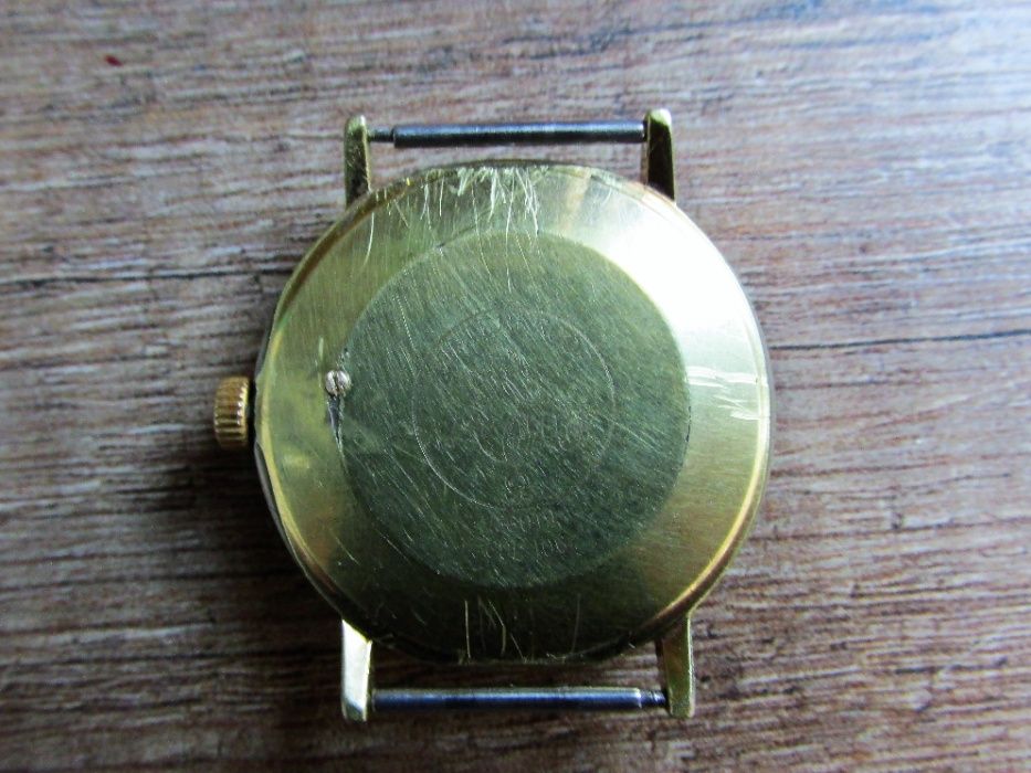 Стар часовник omega de ville 136019