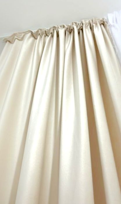 Продам шторы новые