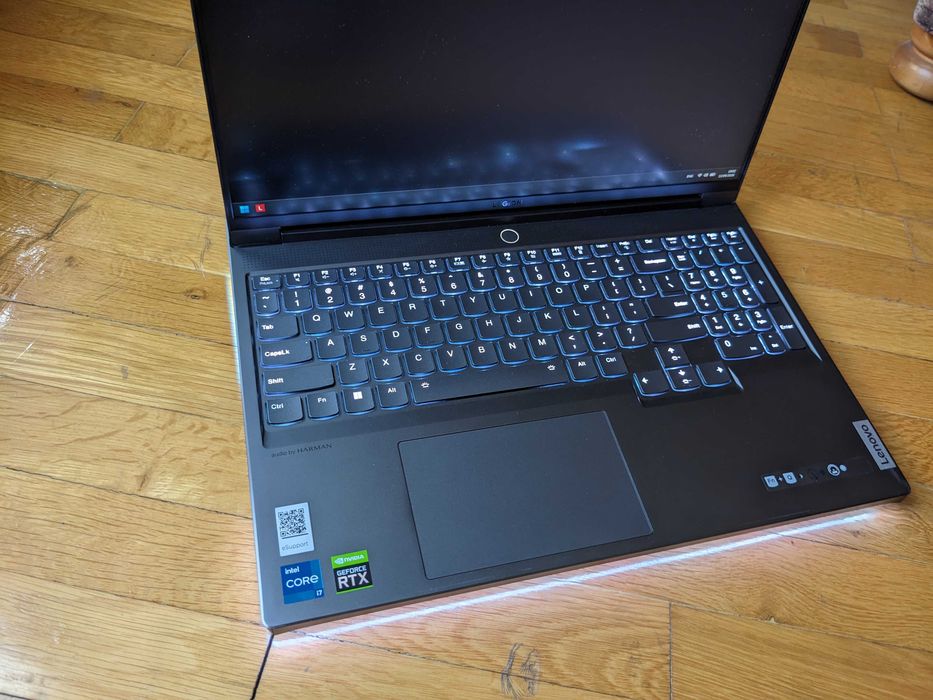 Lenovo Legion 7 16IAX7 i7-12800HX Nvidia 3070ti 32GB DDR5 1TB NVME