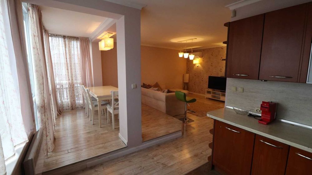 Продава се Тристаен апартамент в София, Младост 1А - 73 кв.м за 2521 €/кв.м - Снимка #1
