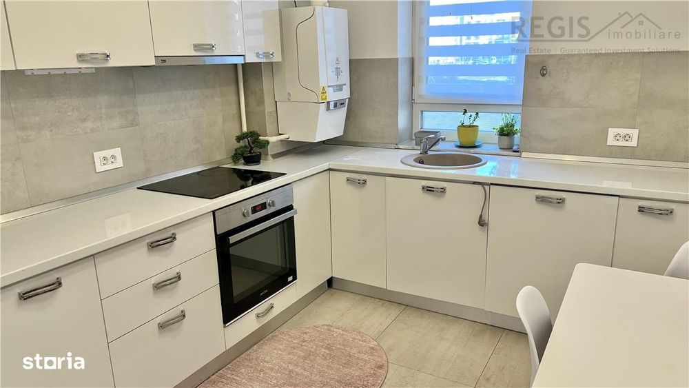Apartament luminos si spatios Coresi Kasper