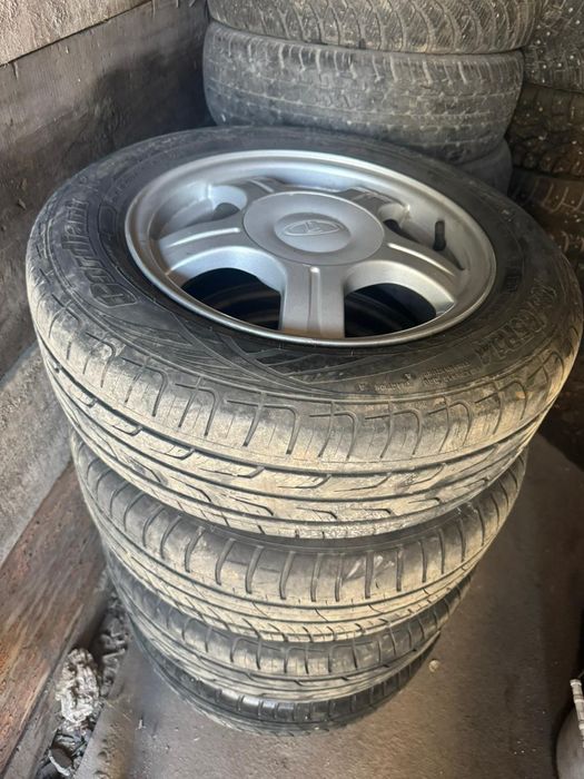 Резина на литых дисках На Ваз