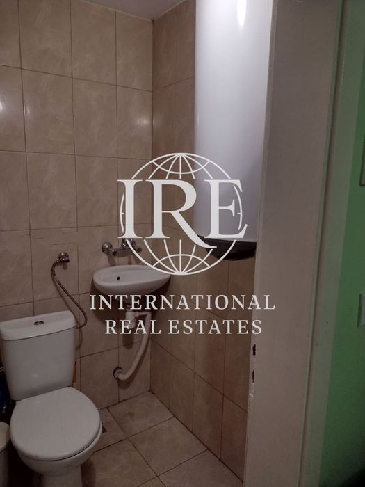 Продава се Тристаен апартамент в Варна, Окръжна болница - 77 кв.м за 1401 €/кв.м - Снимка #4