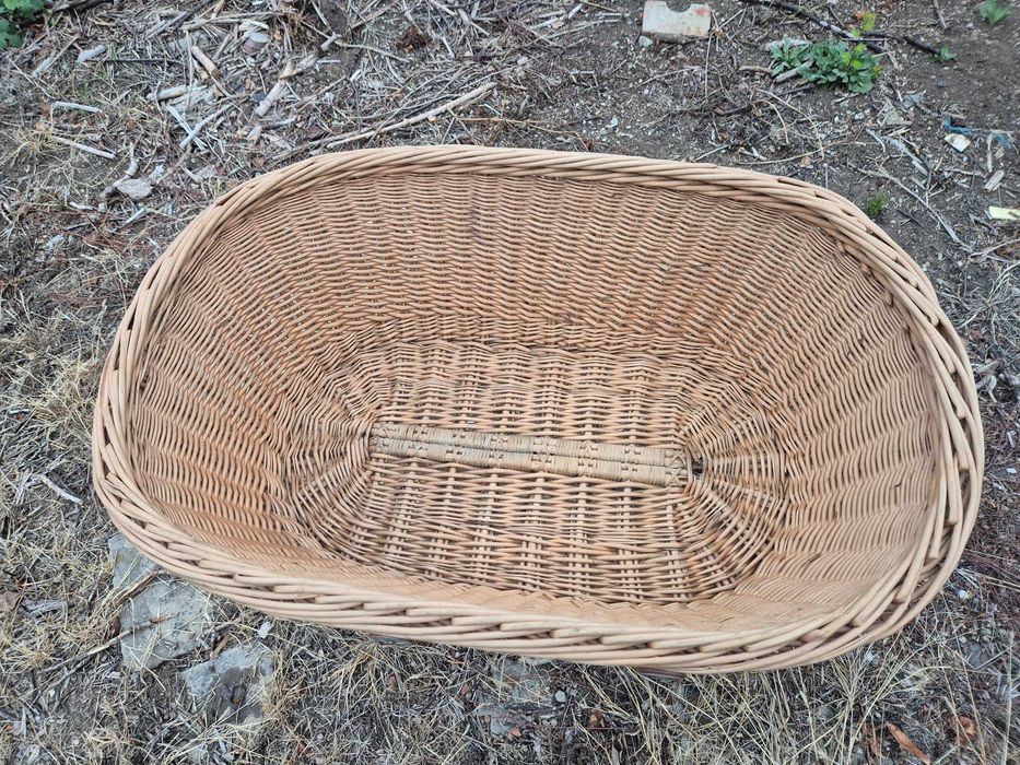 Дървена бебешка кошарка от 1935 г.