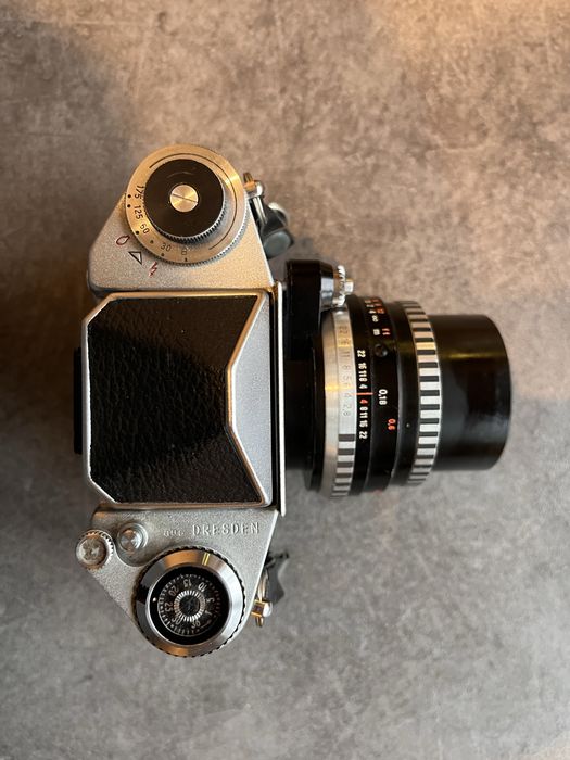 Vând Exa 1a + Carl Zeiss Jena Flektogon 35 mm f/2.8