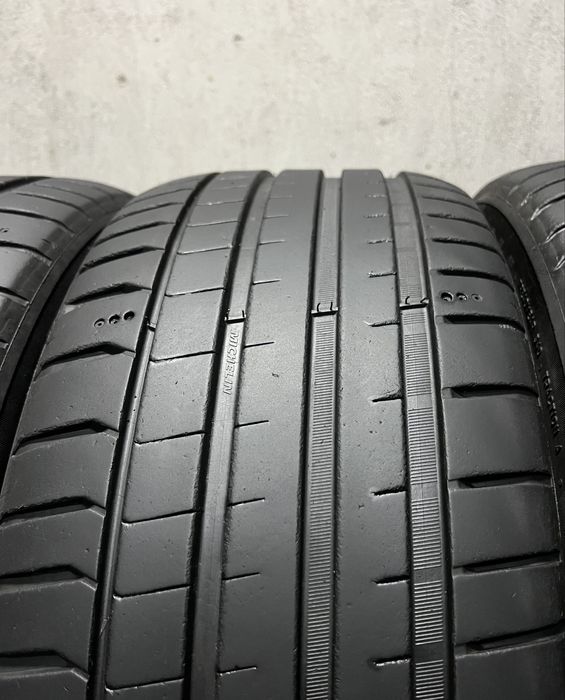245/45/18 MICHELIN