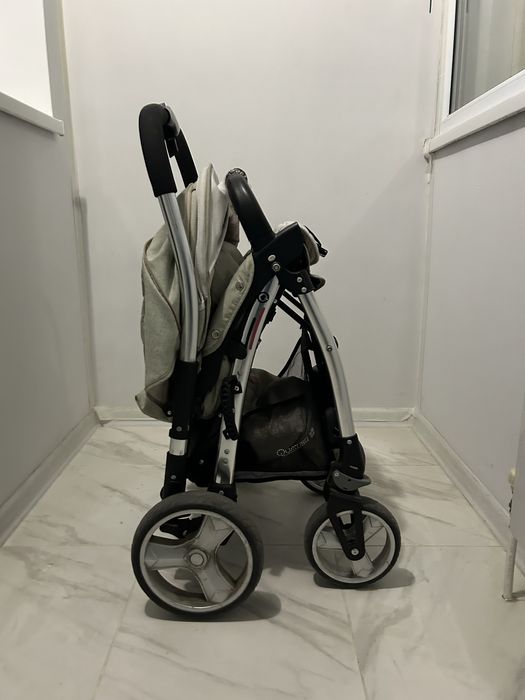 Коляска прогулочная