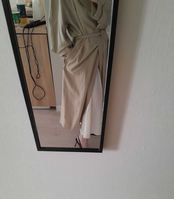 Тренч (плащ) Mango