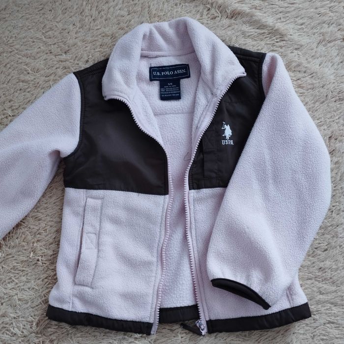 Одежда демисезонная на девочку 5-7 л