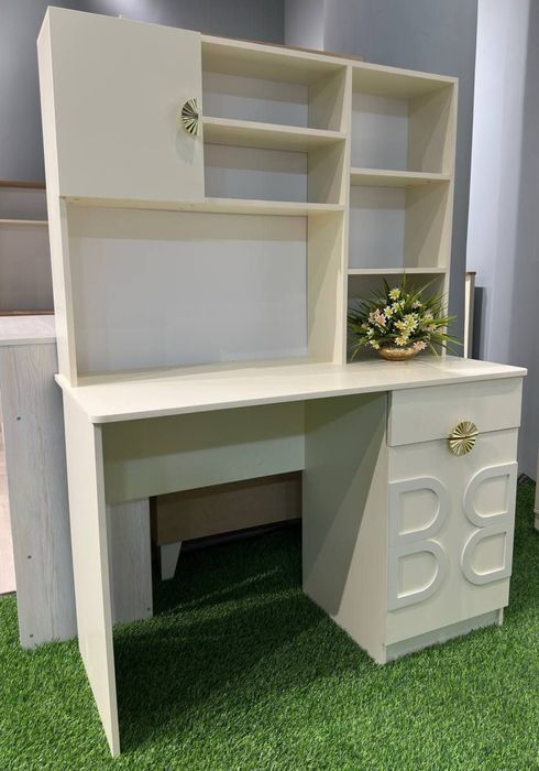 Письменный стол по акции