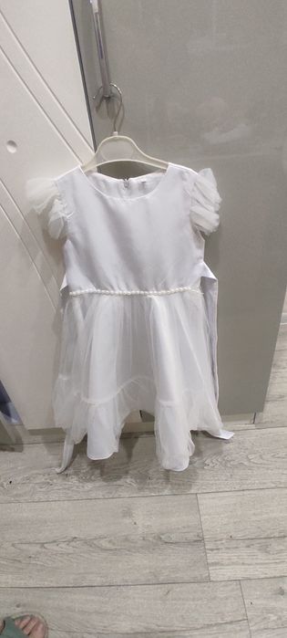 Детские платье новые