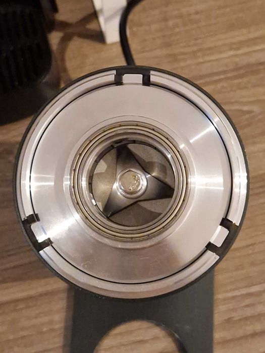 Rasnita cafea DF64V, turatie variabila