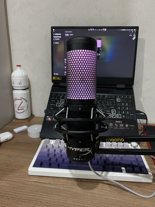 игровой микрофон HyperX Quadcast S