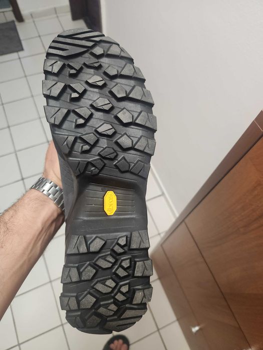 Туристически обувки Mammut Trovat Tour, нови 45 номер