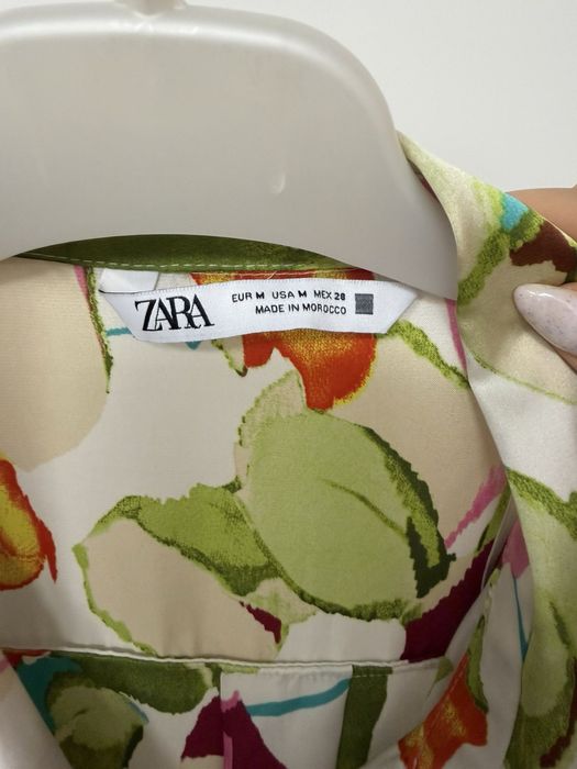 Риза сатенирана Zara