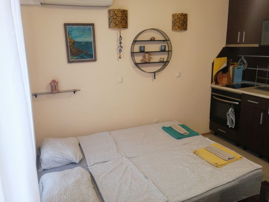 Дава се под наем Двустаен апартамент в Созопол - 50 кв.м за 210 € - Снимка #2