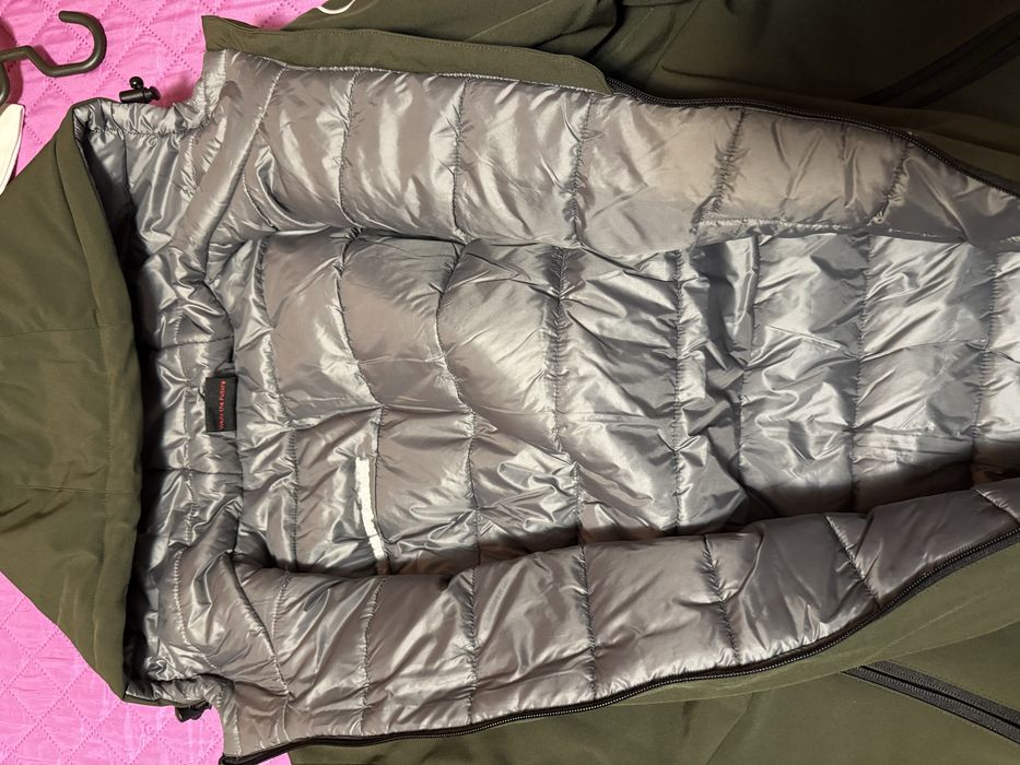 Vand geaca originala Mercedes JRC