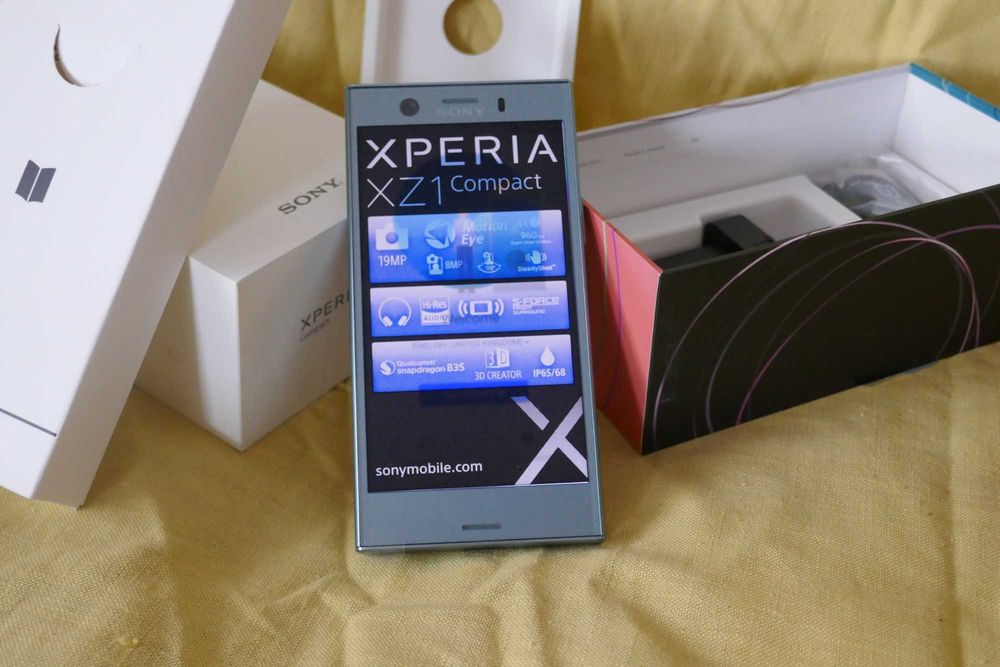 SONY XPERIA XZ1 Compact nefolosit - pentru pasionati