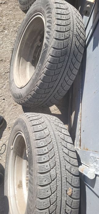 Продам шины с дисками в комплекте