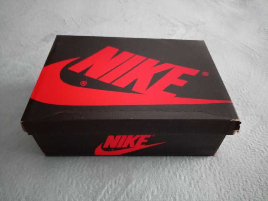 Кроссовки Jordan 1 High НОВЫЕ 44 размер