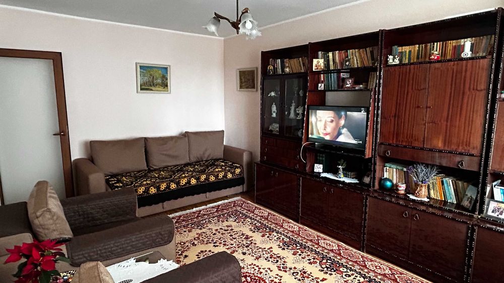Apartament 2 camere decomandat, Micro 17