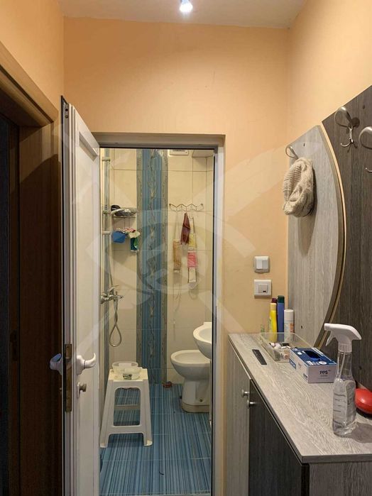 Продава се Четиристаен апартамент в Варна, Колхозен пазар - 100 кв.м за 2400 €/кв.м - Снимка #4