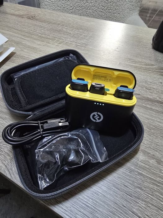 Sistem Microfoane Wireless Hollyland Lark C1 Duo - iPhone (Lightning)