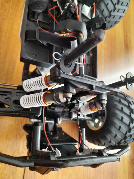 Automodel electric 4x4 hong nor megalith